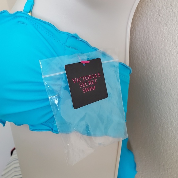 Victoria's Secret Ruffle Halter Bandini Top - Picture 4 of 6